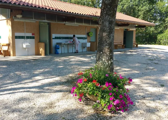 Paradis Des Dombes