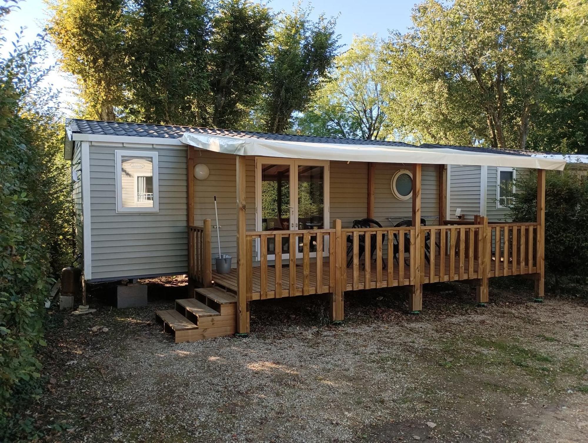 Camping Paradis Des Dombes Sandrans