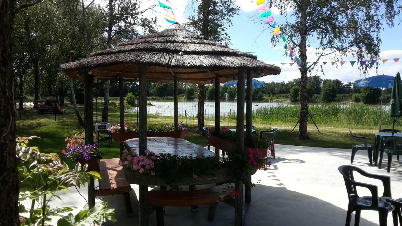 Camping Paradis Des Dombes